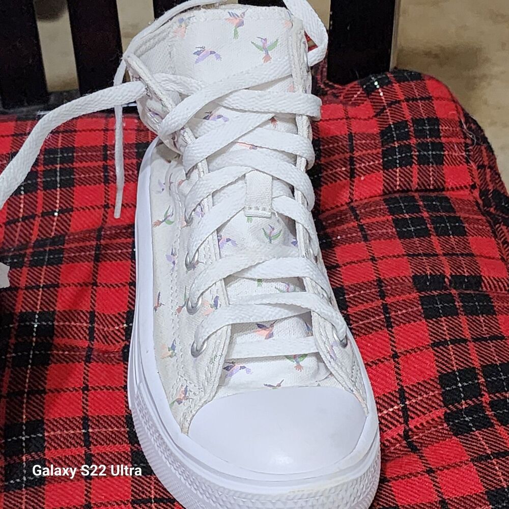 Converse - Picture 7 of 8